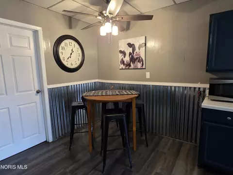 Dining - 14743 Ohio 120, Lyons, OH 43533 photo 1 of 1