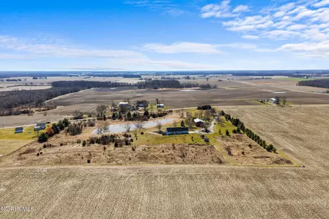 View/Area - 2239 County Road F, Edon, OH 43518 photo 2 of 3