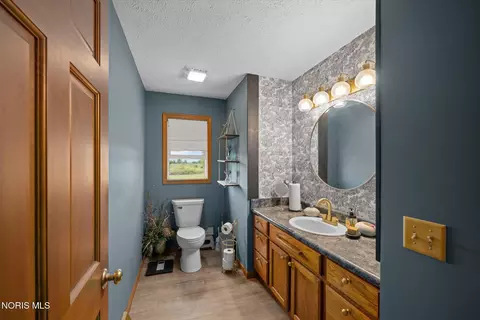 Bath - 2239 County Road F, Edon, OH 43518 photo 1 of 2
