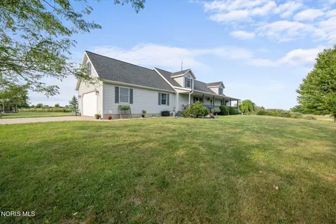 Exterior - 2239 County Road F, Edon, OH 43518 photo 2 of 11