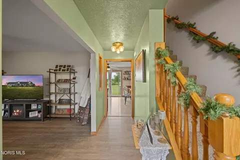 Entry Way - 2239 County Road F, Edon, OH 43518 photo 1 of 3