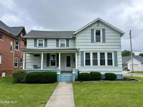 606 Haley Ave, Napoleon, OH 43545