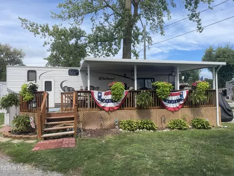 2200 Harborview Dr #24, Lakeside Marblehead, OH 43440