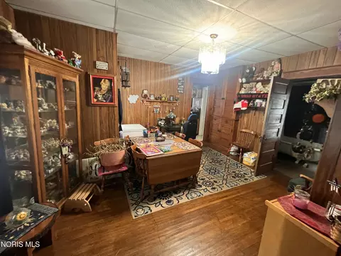 214 S 214 12 S 7th St, Upper Sandusky, OH 43351 photo 3