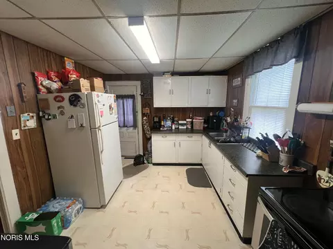 214 S 214 12 S 7th St, Upper Sandusky, OH 43351 photo 4