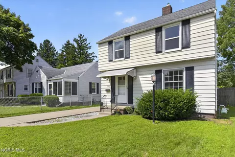 1506 Crestwood Rd, Toledo, OH 43612