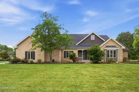 820 Bitterbrush Ln, Findlay, OH 45840