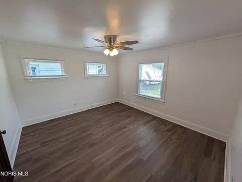 Bedroom - 2034 Perth St, Toledo, OH 43607 photo 3 of 6