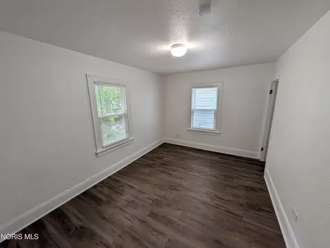 Bedroom - 2034 Perth St, Toledo, OH 43607 photo 1 of 6