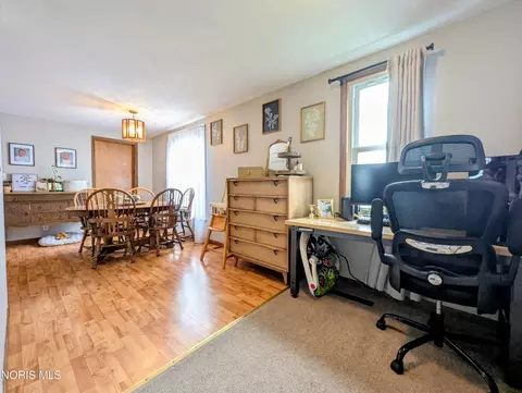 Dining - 408 W Jackson St, West Unity, OH 43570 photo 1 of 4