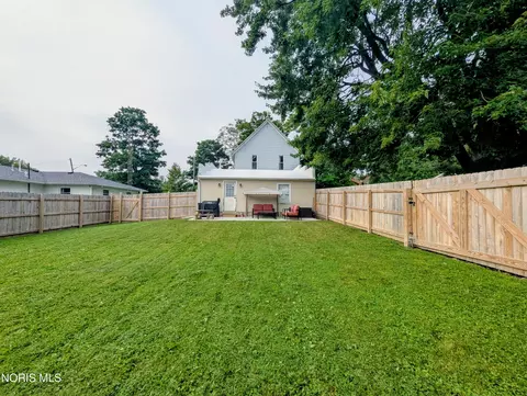 Exterior - 408 W Jackson St, West Unity, OH 43570 photo 6 of 7