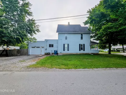 Exterior - 408 W Jackson St, West Unity, OH 43570 photo 5 of 7