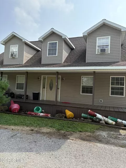 4445 N Rider Rd, Oak Harbor, OH 43449