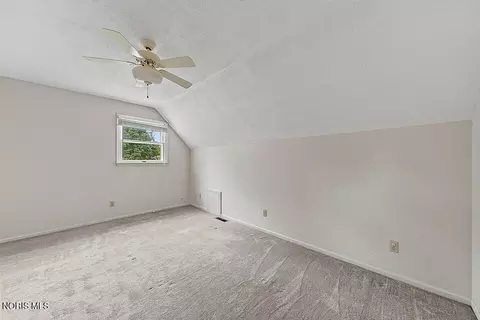 Bedroom - 2416 Springmill Rd, Findlay, OH 45840 photo 5 of 7