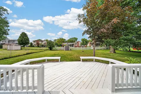 Exterior - 2416 Springmill Rd, Findlay, OH 45840 photo 3 of 7