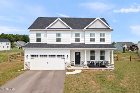 502 Boody Ct, Perrysburg, OH 43551