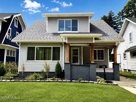 1226 Harvard Blvd, Toledo, OH 43614