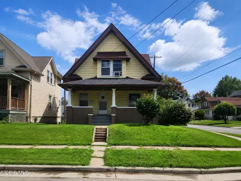 555 Nicholas St, Toledo, OH 43609