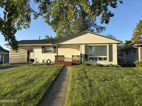 1583 Bradmore Dr, Toledo, OH 43612
