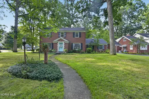 4525 Granville Ct, Toledo, OH 43615