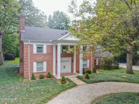 11873 Sugar Ridge Rd, Bowling Green, OH 43402