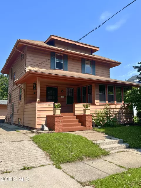1814 Princeton Dr, Toledo, OH 43614