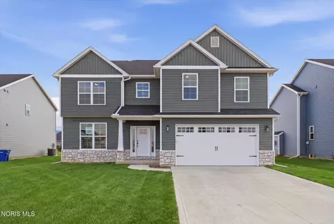 3803 Ten Mile Creek Dr, Sylvania, OH 43560