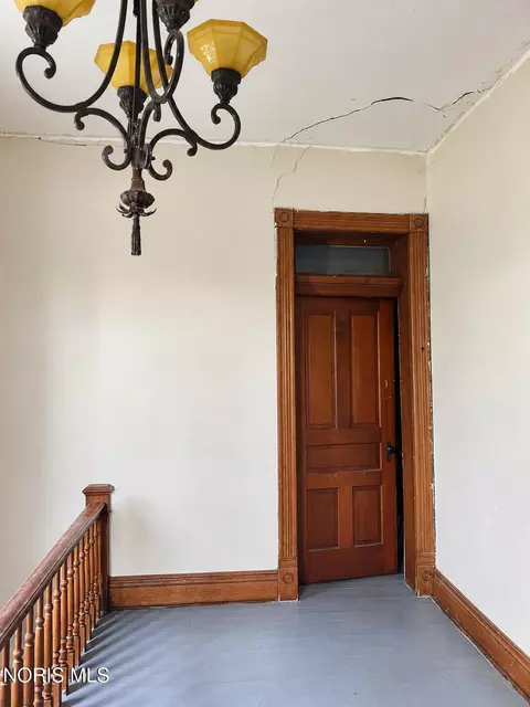 Entry Way - 214 E Merrin St, Payne, OH 45880 photo 3 of 3