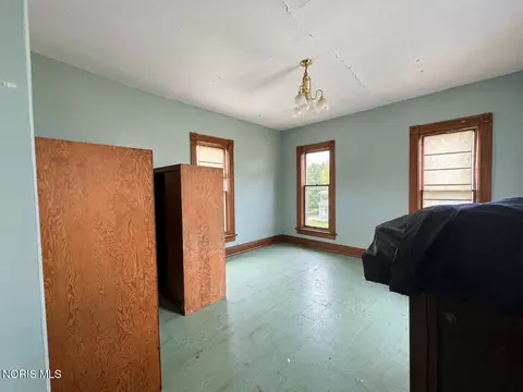 Bedroom - 214 E Merrin St, Payne, OH 45880 photo 6 of 10