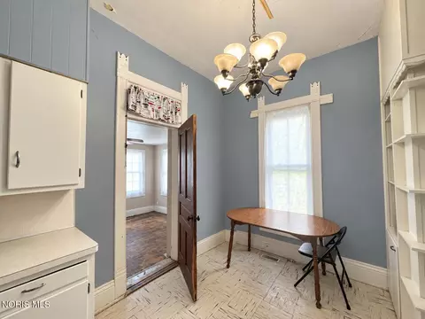Dining - 214 E Merrin St, Payne, OH 45880 photo 1 of 2