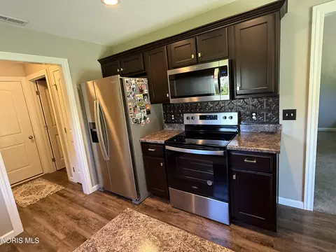Kitchen - 150 Pollack St, Ney, OH 43549 photo 2 of 2