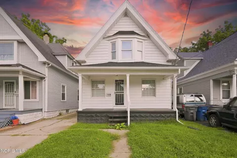 1129 Mason St, Toledo, OH 43605