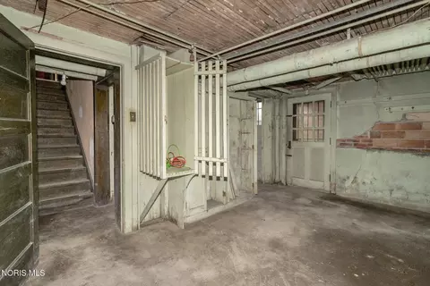 Other - 2125 Mount Vernon Ave, Toledo, OH 43607 photo 8 of 9