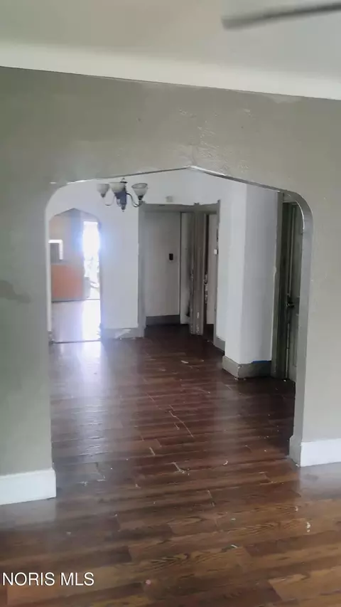 539 E Central Ave, Toledo, OH 43608 photo 5