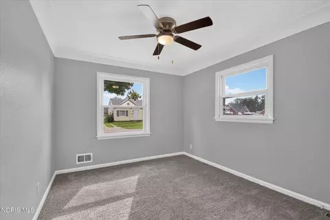 Bedroom - 2272 Westmonte Rd, Toledo, OH 43607 photo 1 of 5