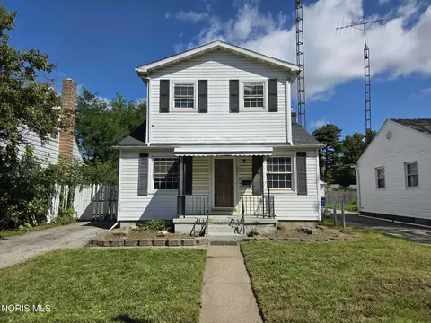 301 Warrington Rd, Toledo, OH 43612