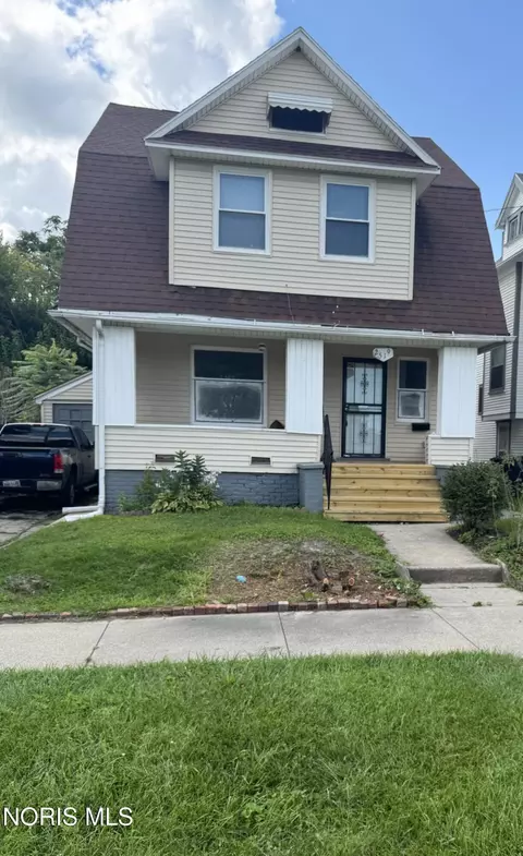 2519 Franklin Ave, Toledo, OH 43610