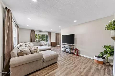 Other - 121 Springbrook Dr, Findlay, OH 45840 photo 2 of 6