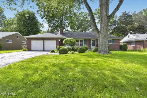 2845 Isha Laye Way, Toledo, OH 43606