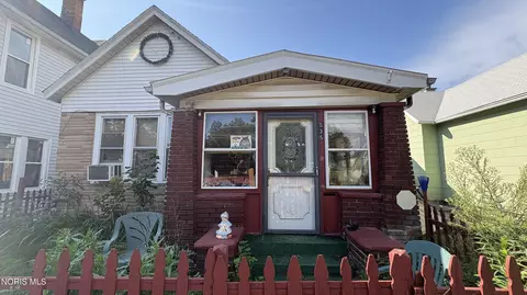 535 Knower St, Toledo, OH 43609