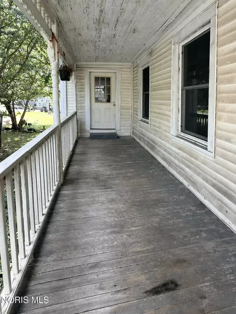 Exterior - 180 E Perry St, Tiffin, OH 44883 photo 1 of 5