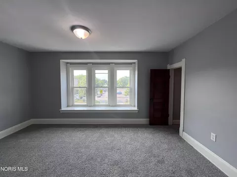 Bedroom - 1024 Indiana Ave, Toledo, OH 43607 photo 1 of 8