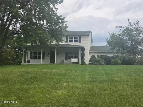 886 Metzger Rd, Lima, OH 45801