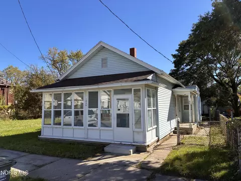 1224 N Michigan St, Toledo, OH 43604
