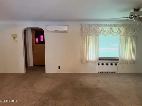 Living - 501 Beech St, Stryker, OH 43557 photo 1 of 2