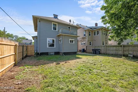 Exterior - 2037 Joffre Ave, Toledo, OH 43607 photo 9 of 9