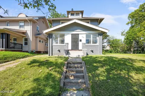 Exterior - 2037 Joffre Ave, Toledo, OH 43607 photo 3 of 9
