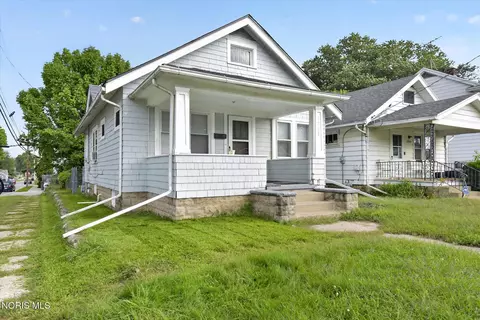 1758 Loxley Rd, Toledo, OH 43613