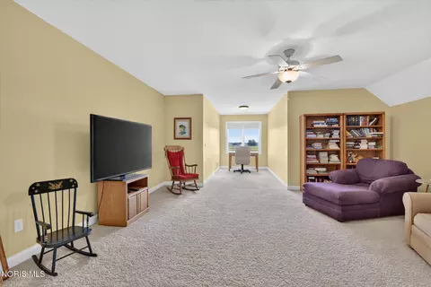 Other - 1526 Jacobs Dr, Oregon, OH 43616 photo 8 of 32