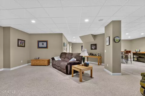 Other - 1526 Jacobs Dr, Oregon, OH 43616 photo 24 of 32